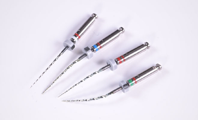 ニッケルチタンファイル